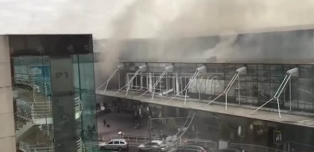 Peklo v Bruselu: Spousta mrtvých, po letišti bouchlo i metro. Arabské výkřiky. Máme VIDEA